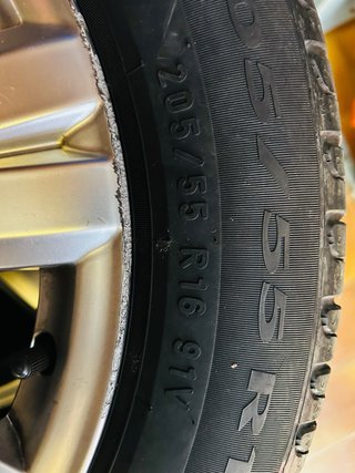 4 Ruedas Pirelli 205/55 R16 91V Mercedes