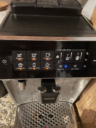 Máquina de Café Philips LatteGo