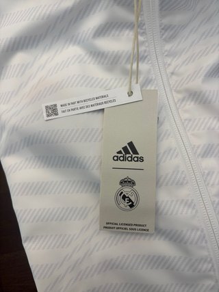 Chaqueta Oficial Real Madrid Adidas.