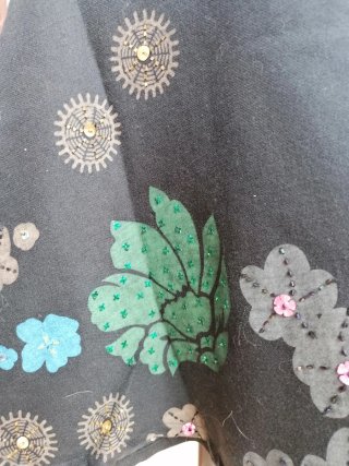 Falda Zara Negra Talla S Flores Bordadas