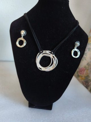 Conjunto Plata Colgante y Pendientes