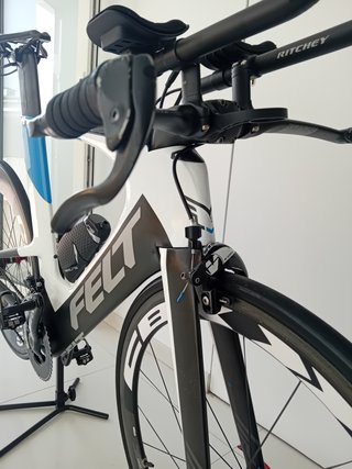 Bicicleta Triatlón Felt