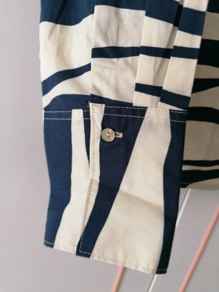 Camisa Animal Print Azul y Blanca Parfois