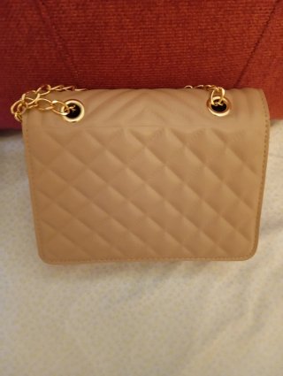 Bolso elegante mujer beige y dorado