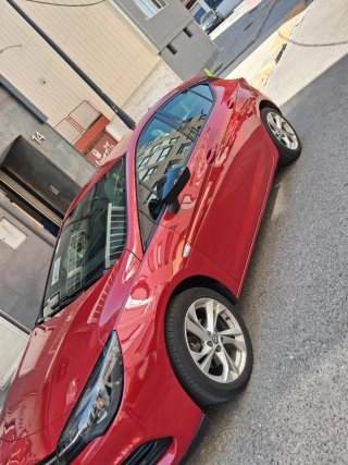 Opel Astra 2021