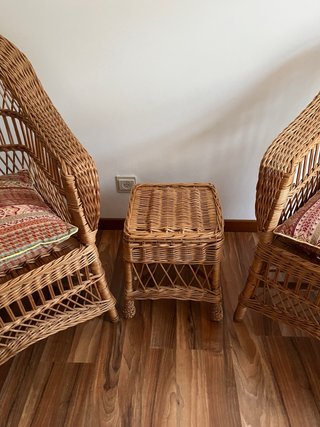 Conjunto 2 sillones y mesita mimbre