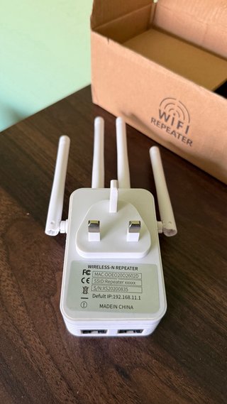 Repetidor WiFi 300Mbps 2.4GHz Amplificador Señal