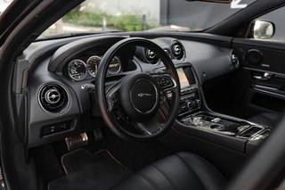 Jaguar XJ 2010