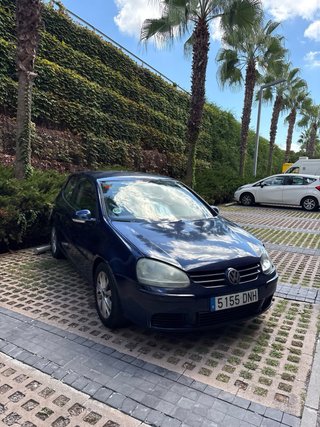 Volkswagen Golf 2004
