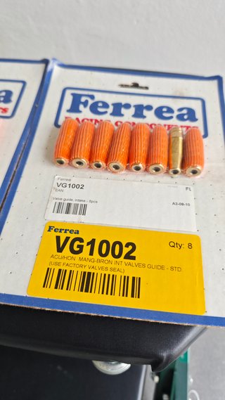 Guias de Válvulas Ferrea Escape/Admissão B16/B18