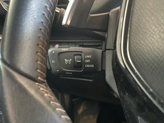PEUGEOT 5008 1.5 BlueHDi SS Allure Pack EAT8