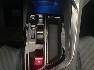 PEUGEOT 5008 1.5 BlueHDi SS Allure Pack EAT8