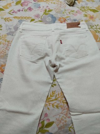 Pantalones vaqueros Levi's 473 Skinny Fit blancos