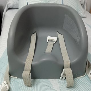Alzador silla niño gris