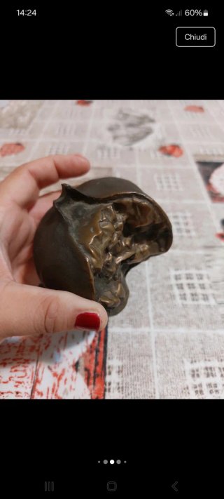 Melograno in bronzo