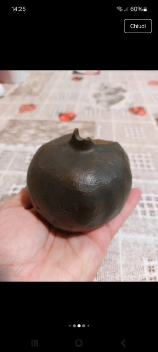 Melograno in bronzo