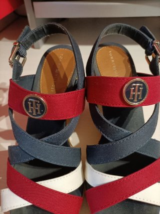 Sandalias cuña Tommy Hilfiger Talla 36