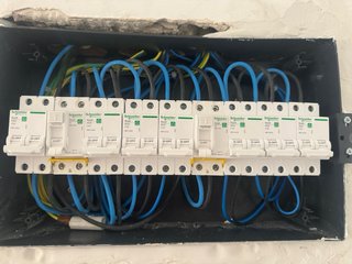 ELECTRICISTA PROFESIONAL EN VALENCIA