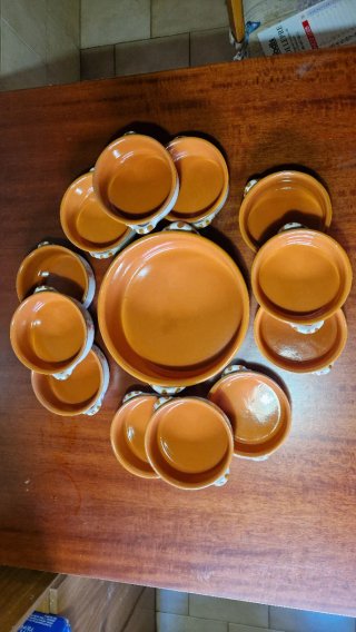 tegame in terracotta con 12 cocci