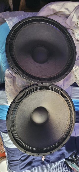 Altavoces RCF 15 Pulgadas