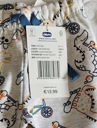Set Chicco e Benetton magliette e pantaloni.
