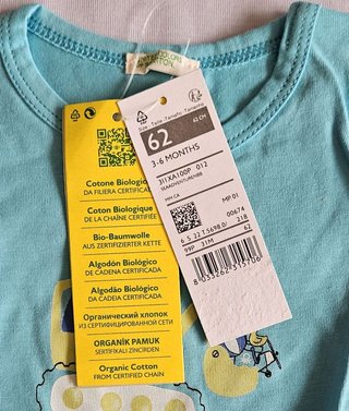 Set Chicco e Benetton magliette e pantaloni.