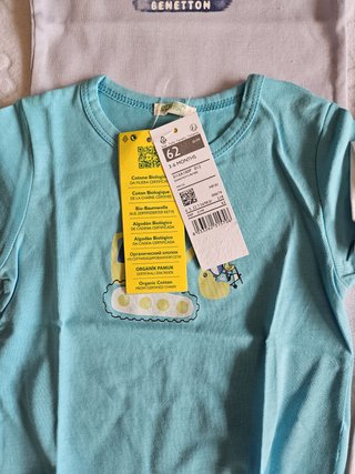 Set Chicco e Benetton magliette e pantaloni.