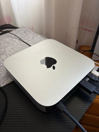 Mac mini M1 256GB Plata