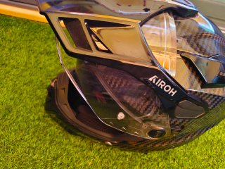 Casco Airoh Carbono