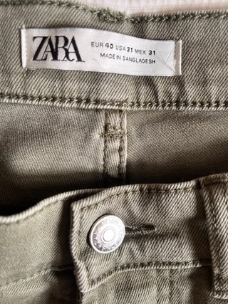 Vaqueros ZARA hombre