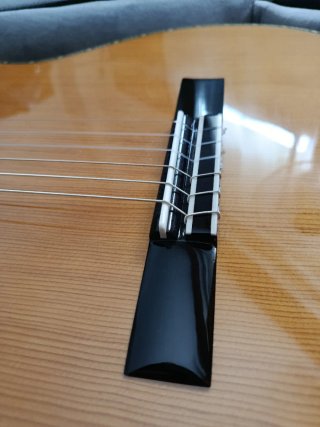 Guitarra Clásica Antonio Toledo AT-15C + Funda
