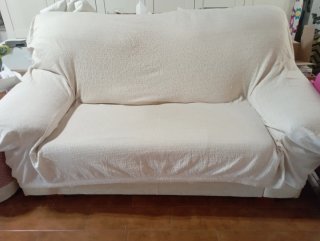 Sofá de 2 plazas beige