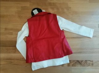 Set bambina giacca rossa e maglia bianca