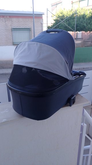 Maxi Cosi Carrito Silla y Capazo