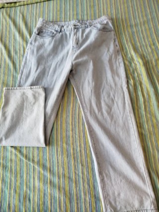 Pantalón vaquero Shein hombre azul claro. Anchos
