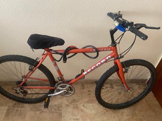 Bicicleta Shimano MTB Roja