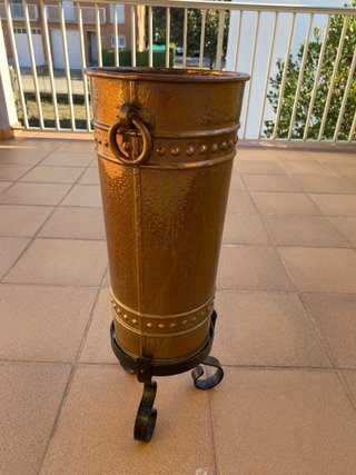 Antigua vasija/cántaro de cobre martillado – artes