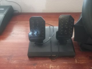 Volante y Pedales PS4