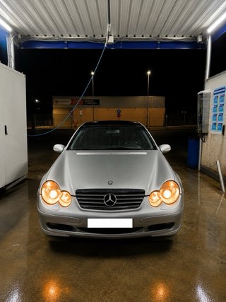 Mercedes-Benz  CLK 2003
