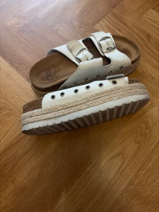 Sandalias Obi blancas y marrones. Talla 34