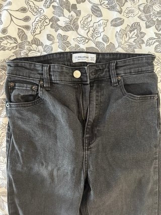Vaqueros Pull&Bear negros talla S