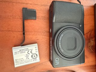 Ricoh GR III HDF Street Edition Câmera