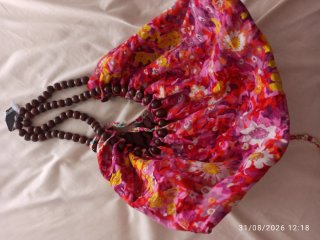 Bolso de tela estampado floral