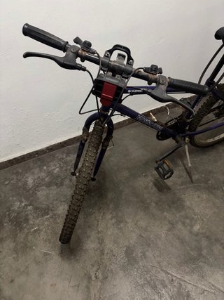 Bicicleta BH Missouri Shimano + cesta