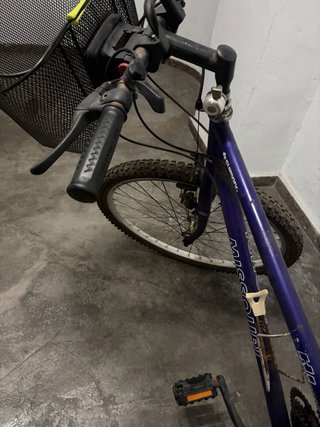 Bicicleta BH Missouri Shimano + cesta