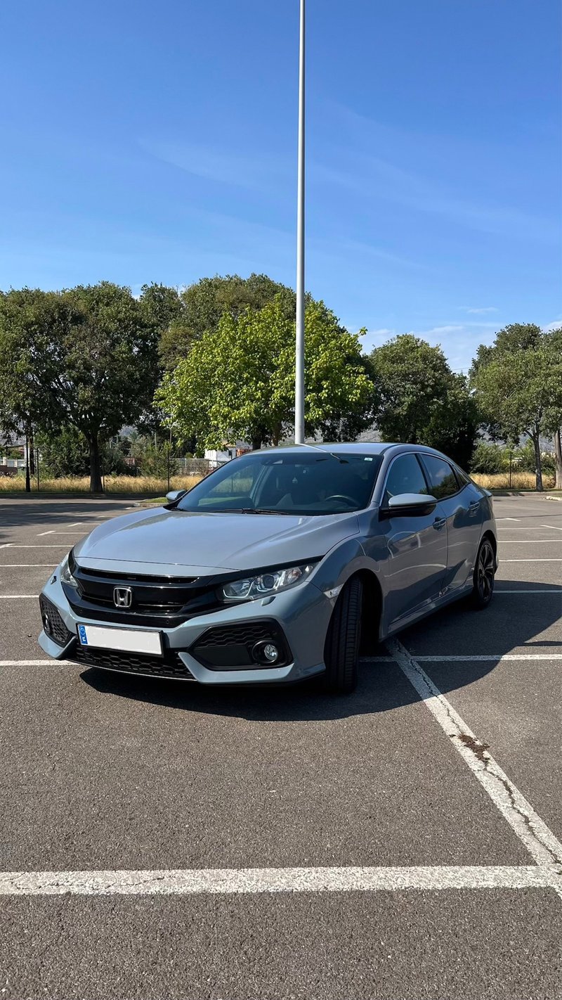 Honda Civic 2019 - foto 1