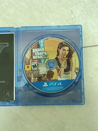 GTA V Premium Edition PS4