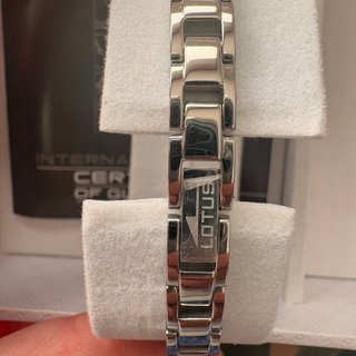 Reloj Lotus Plata Mariposas
