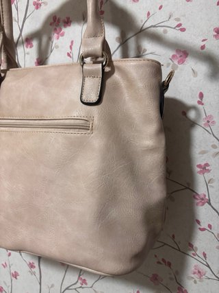 Bolso de mano beige y rosa