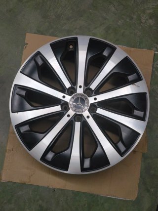 Llantas Mercedes Benz 19